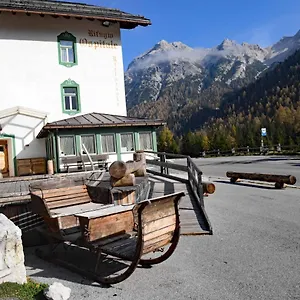 rifugio-ospitale.hotelinveneto.com/